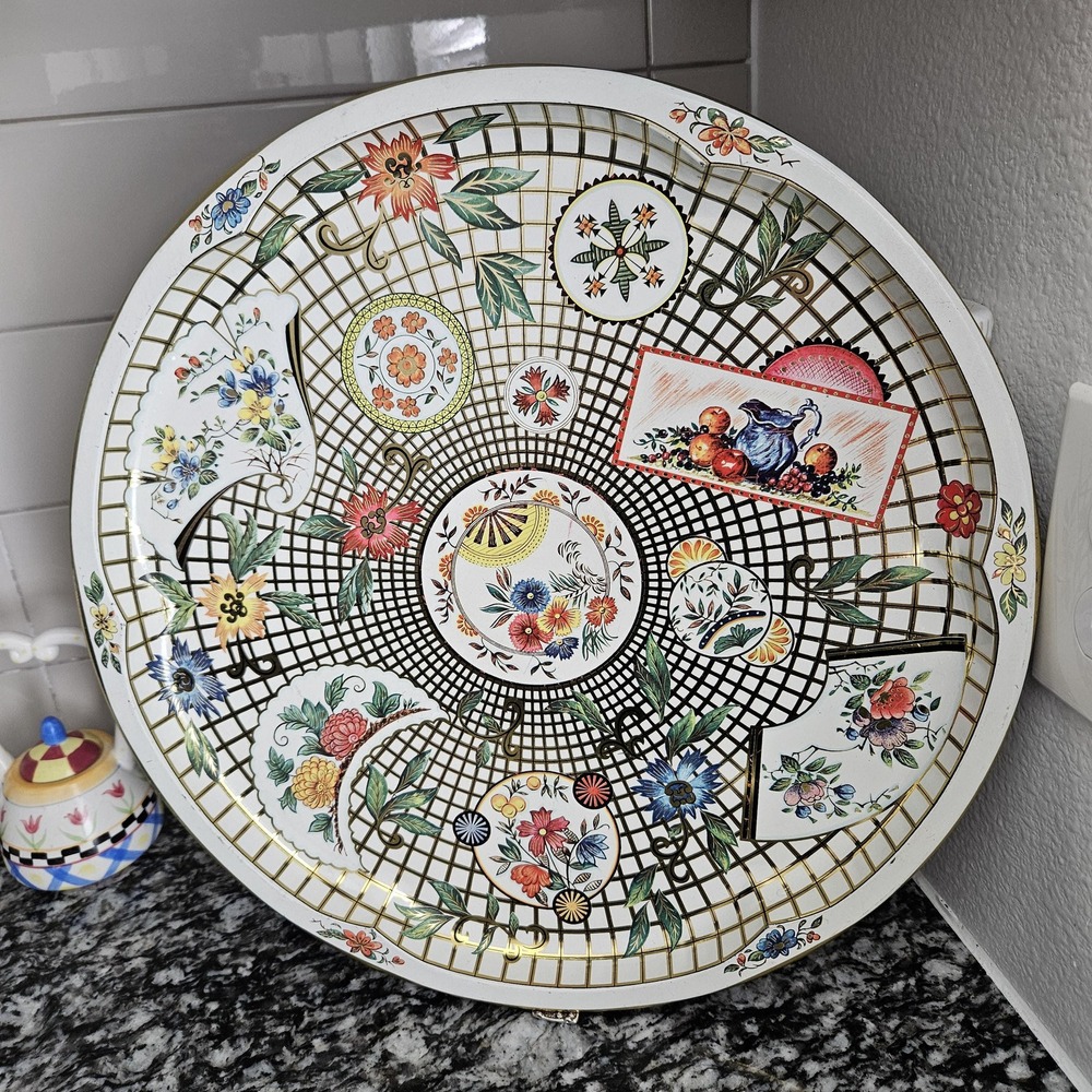 Vintage Daher Round Tray‎ Lattice Floral Made in England